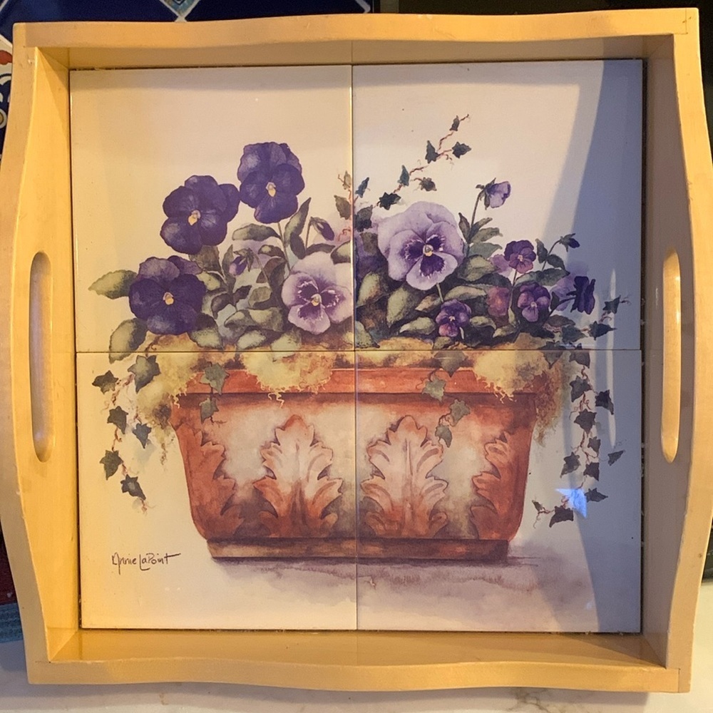4 Tile Tray